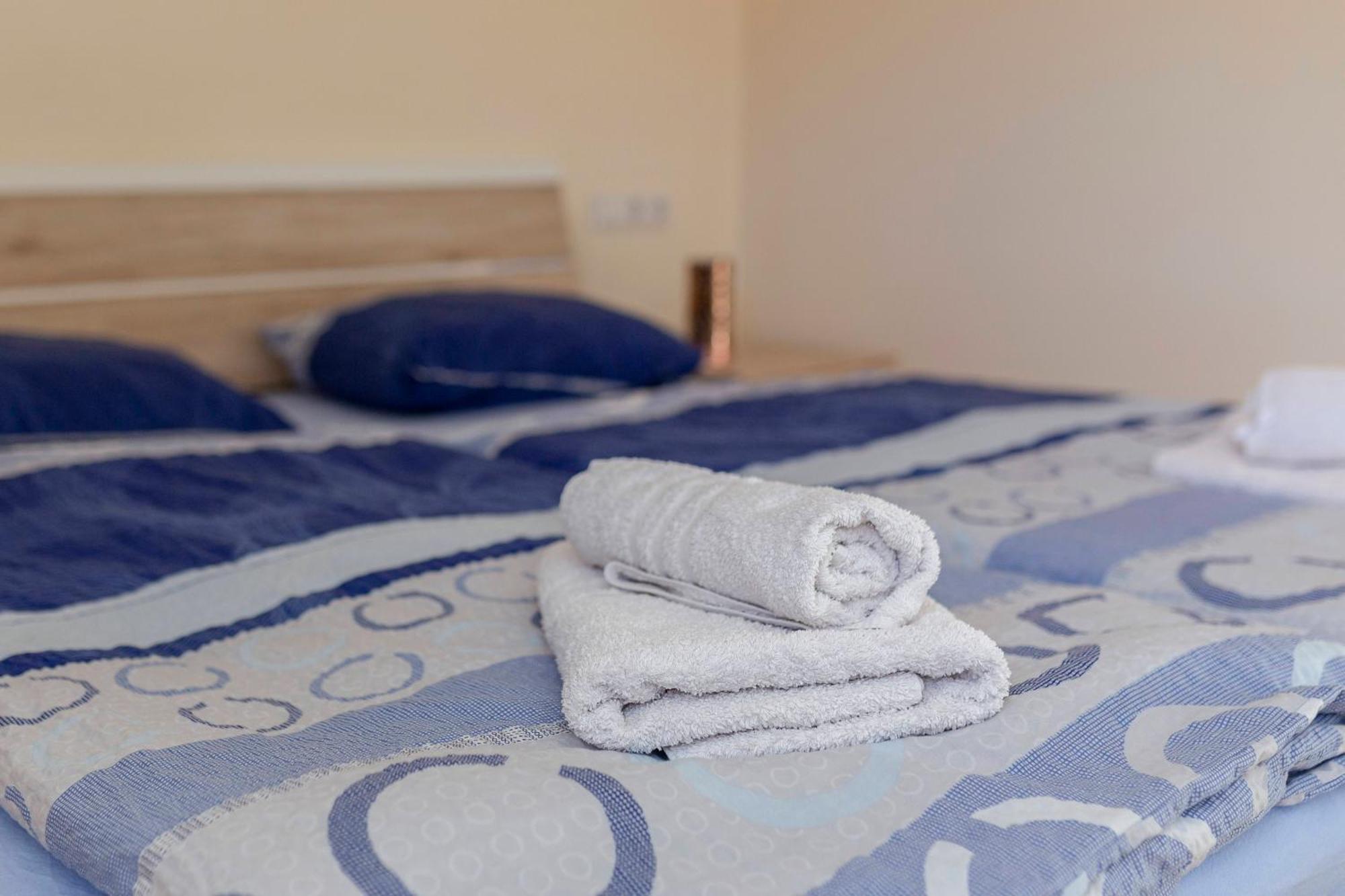 Apartment Pr' Kavac Rateče Esterno foto